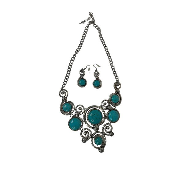 Bohemian Turquoise Costume Neckless and Earrings Silver Chain Necklace - Picture 1 of 4